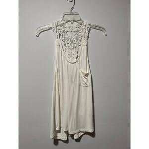 POL‎ White Crochet back Tank